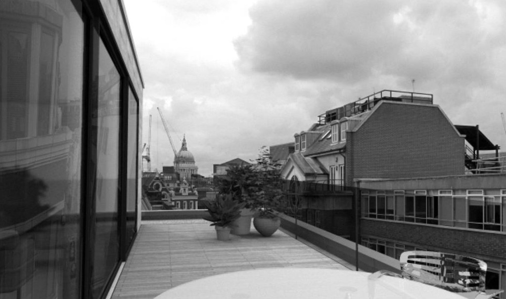 Terrace design towards St Paul’s Cathedral — architectural visualisation (CGI).
