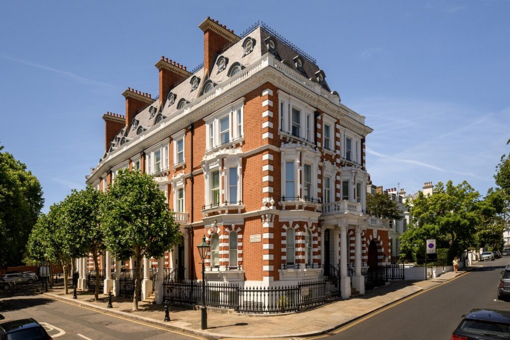 Exterior of Observatory Gardens, Kensington