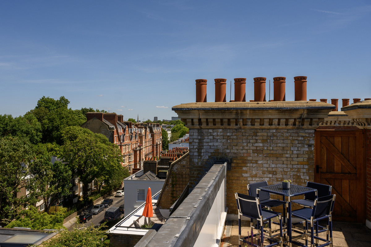 Terrace outlook — Observatory Gardens, Kensington