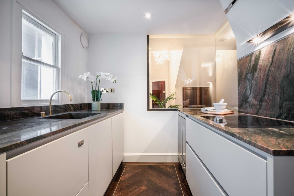 ennismore gardens kitchen