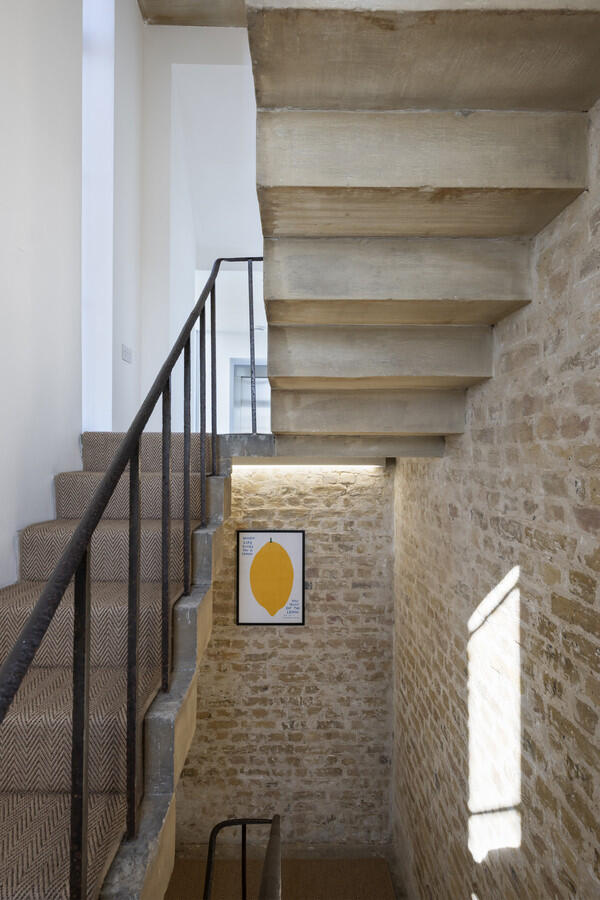 Stone staircase — George Mathers Road, London SE11