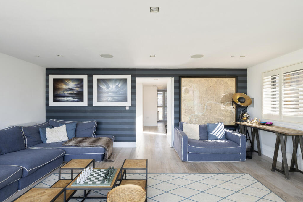 Reception room — George Mathers Road, London SE11