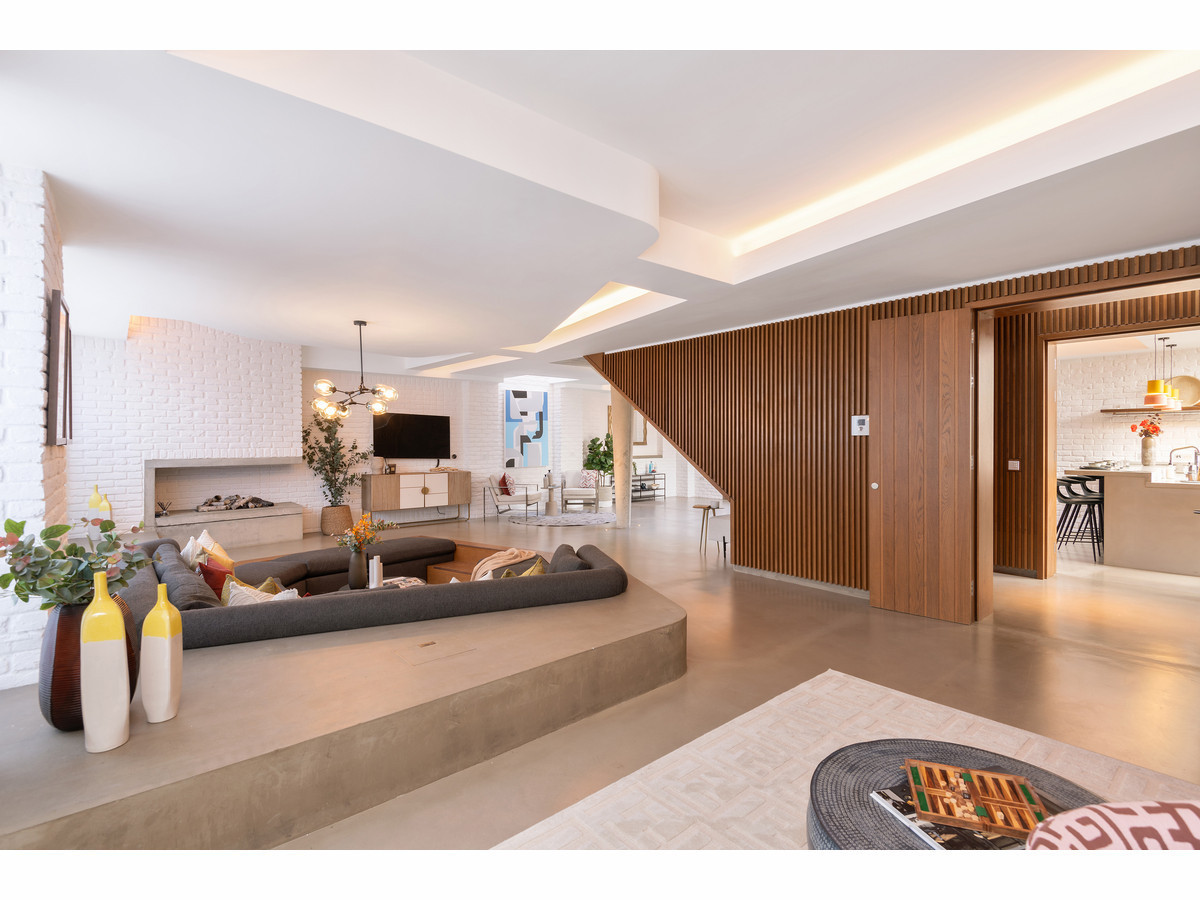 Gloucester Avenue, Primrose Hill, London NW1